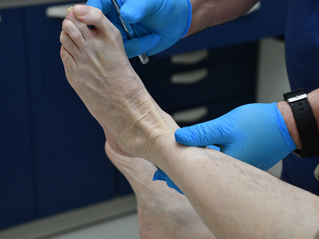 Geriatric Podiatrists Foot Care For Seniors Podiatry Center Of New Jersey